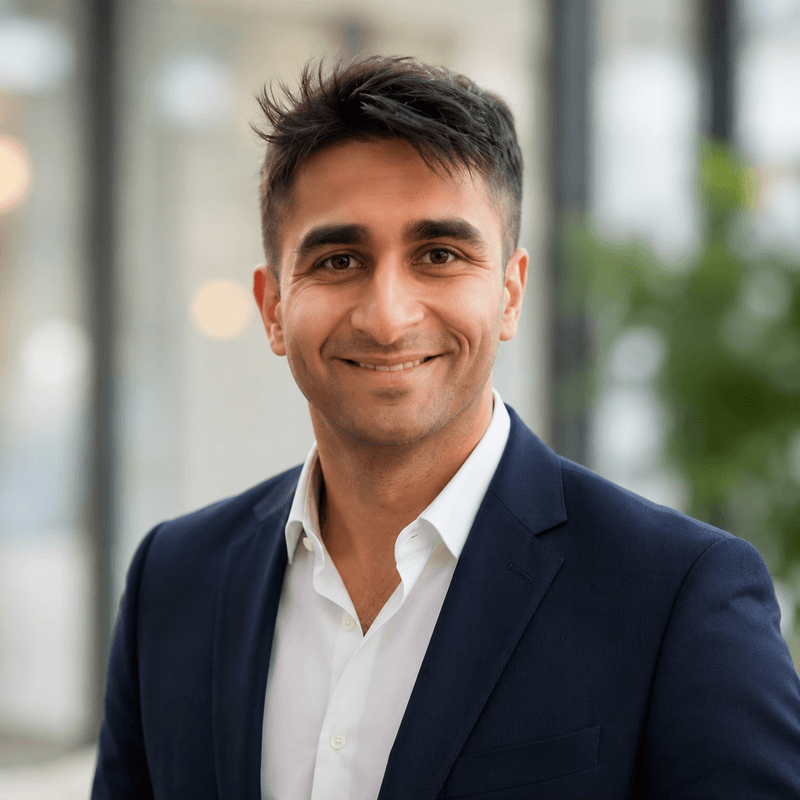 Riddhik Kochhar headshot